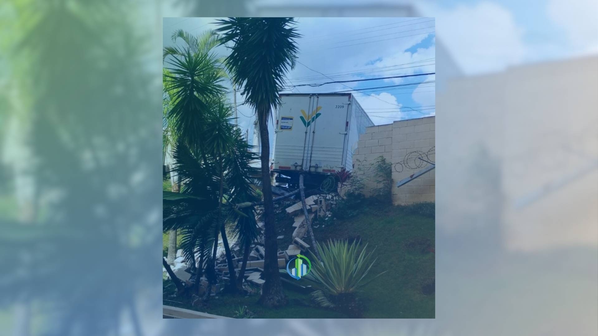Caminhão invade muro de condomínio em Campinas e reforça importância da prevenção na gestão condominial